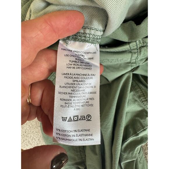 Anthropologie Pilcro Slouchy Fit Surplus Cropped Cargo Pants, Size 29P - Picture 9 of 9